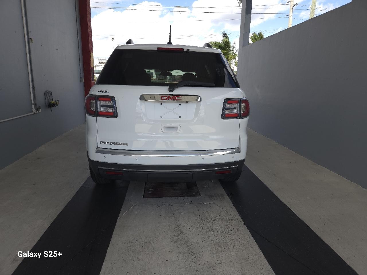 GMC Acadia SLE-1 FWD 2016