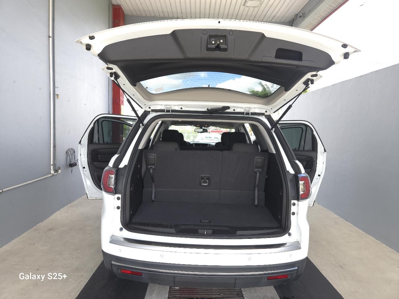 GMC Acadia SLE-1 FWD 2016