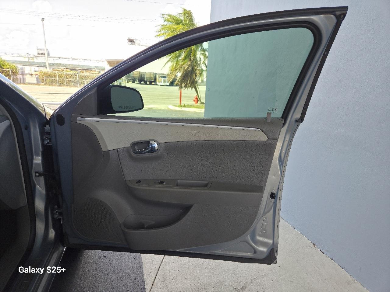 Chevrolet Malibu LS 2009