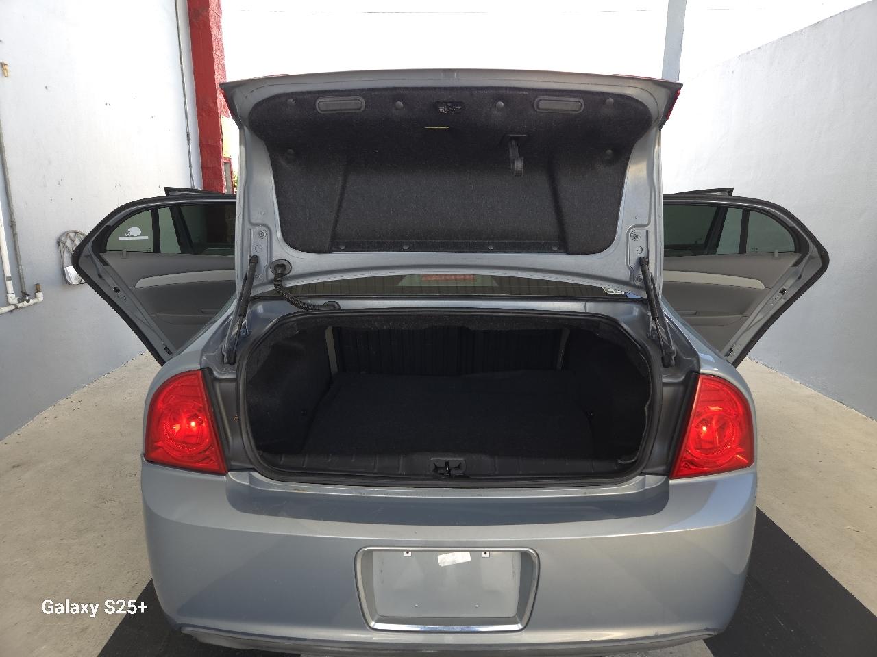 Chevrolet Malibu LS 2009