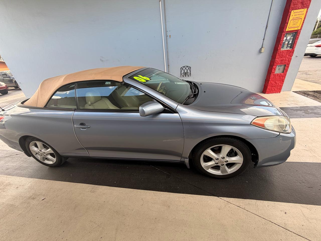 Toyota Camry Solara SE Convertible 2006