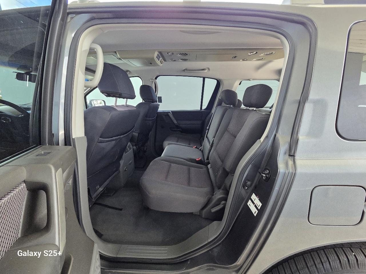 Nissan Armada LE 2WD 2006