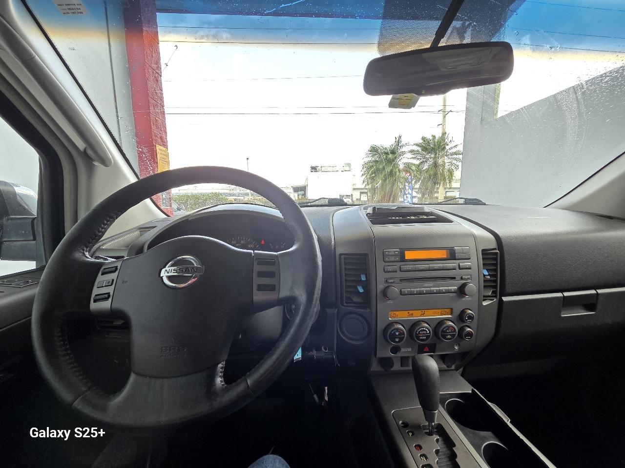 Nissan Armada LE 2WD 2006