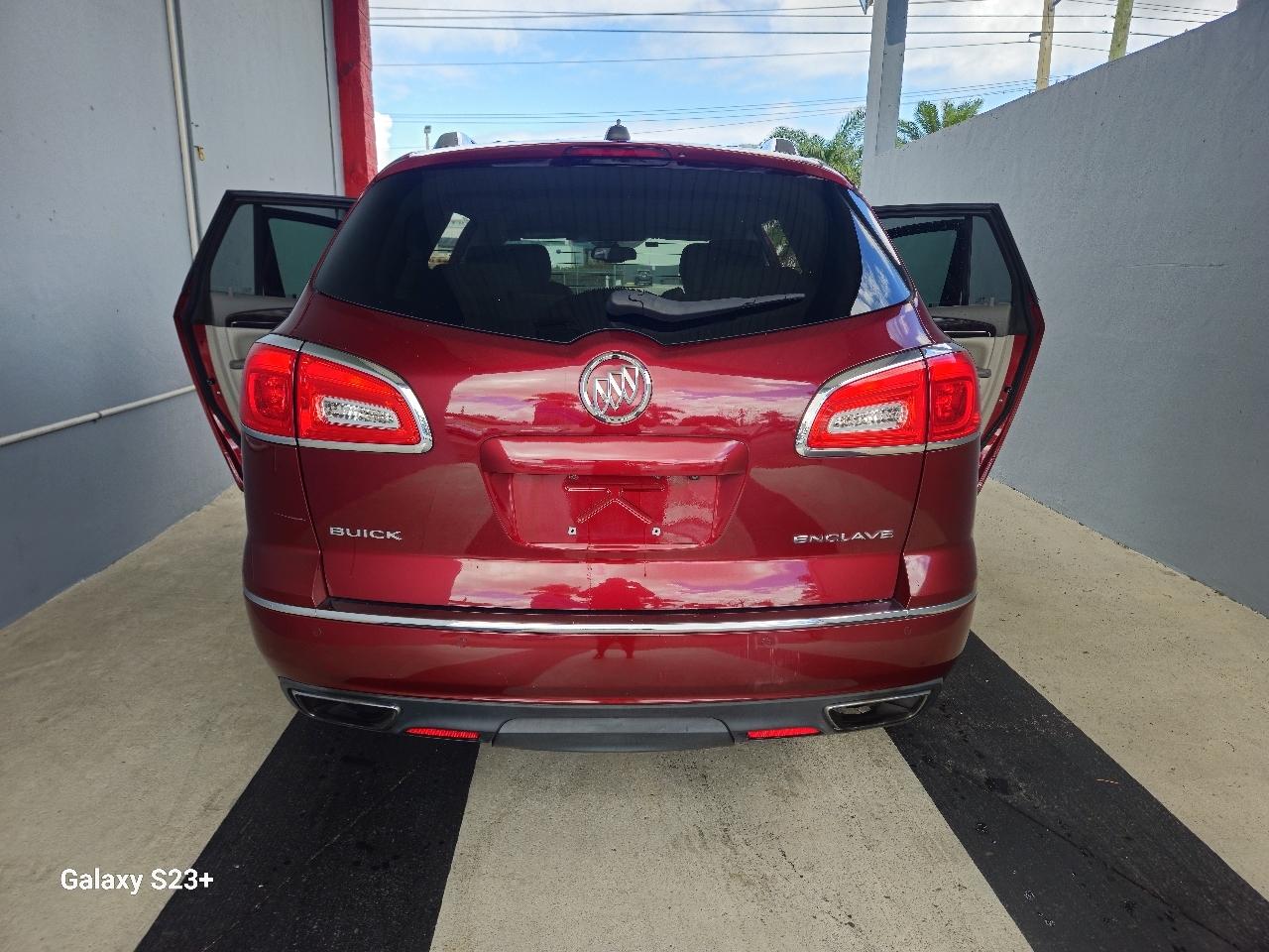 Buick Enclave Convenience FWD 2016