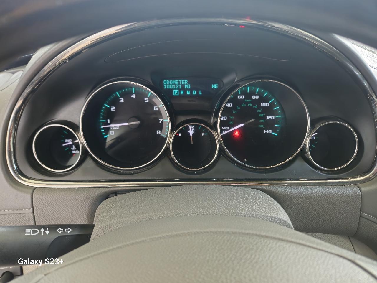 Buick Enclave Convenience FWD 2016