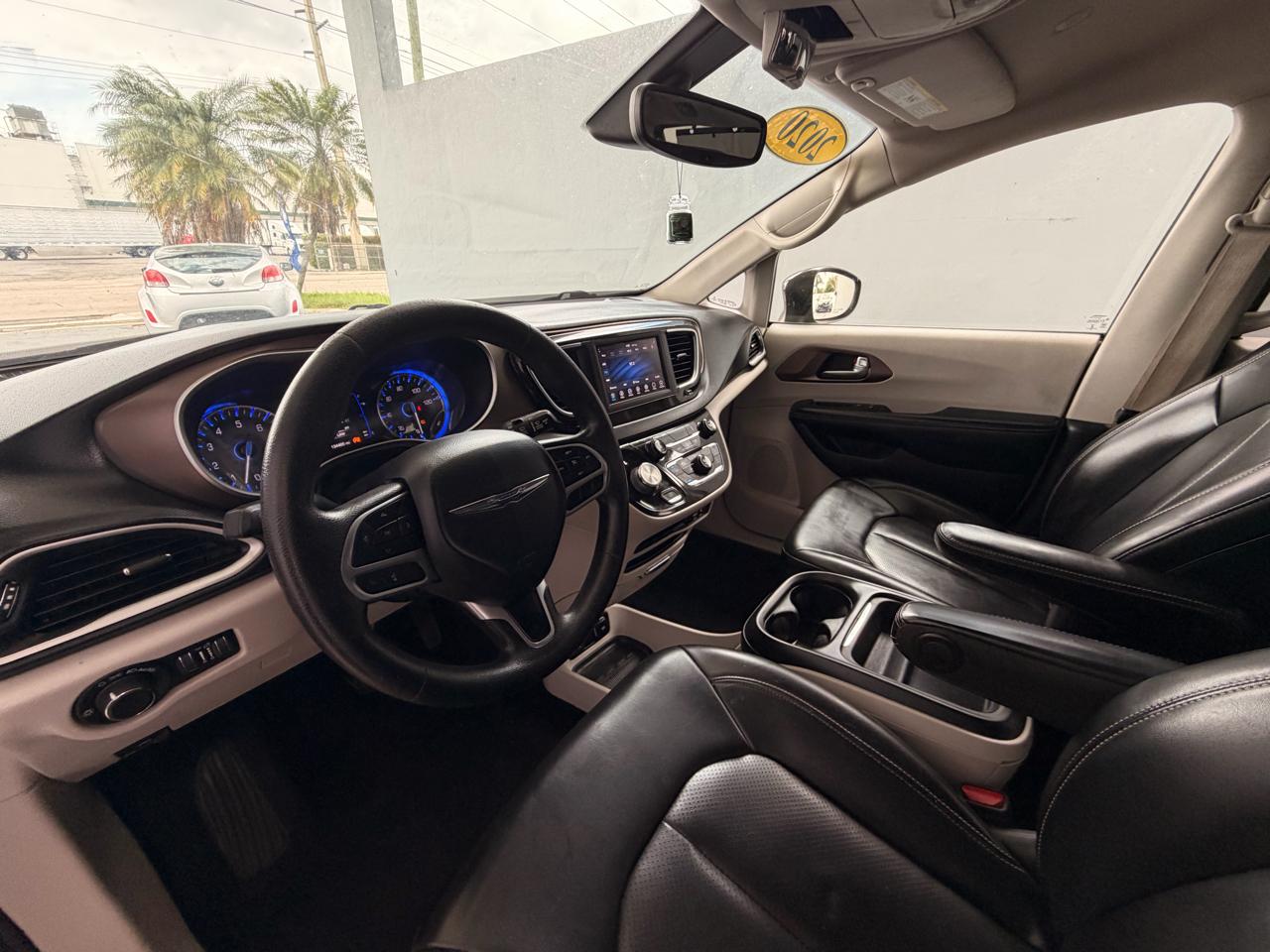 Chrysler Voyager LXI 2020