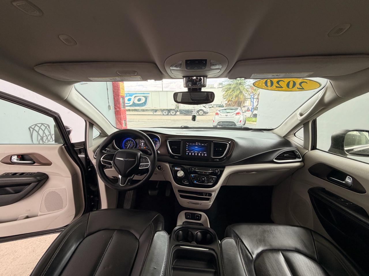 Chrysler Voyager LXI 2020