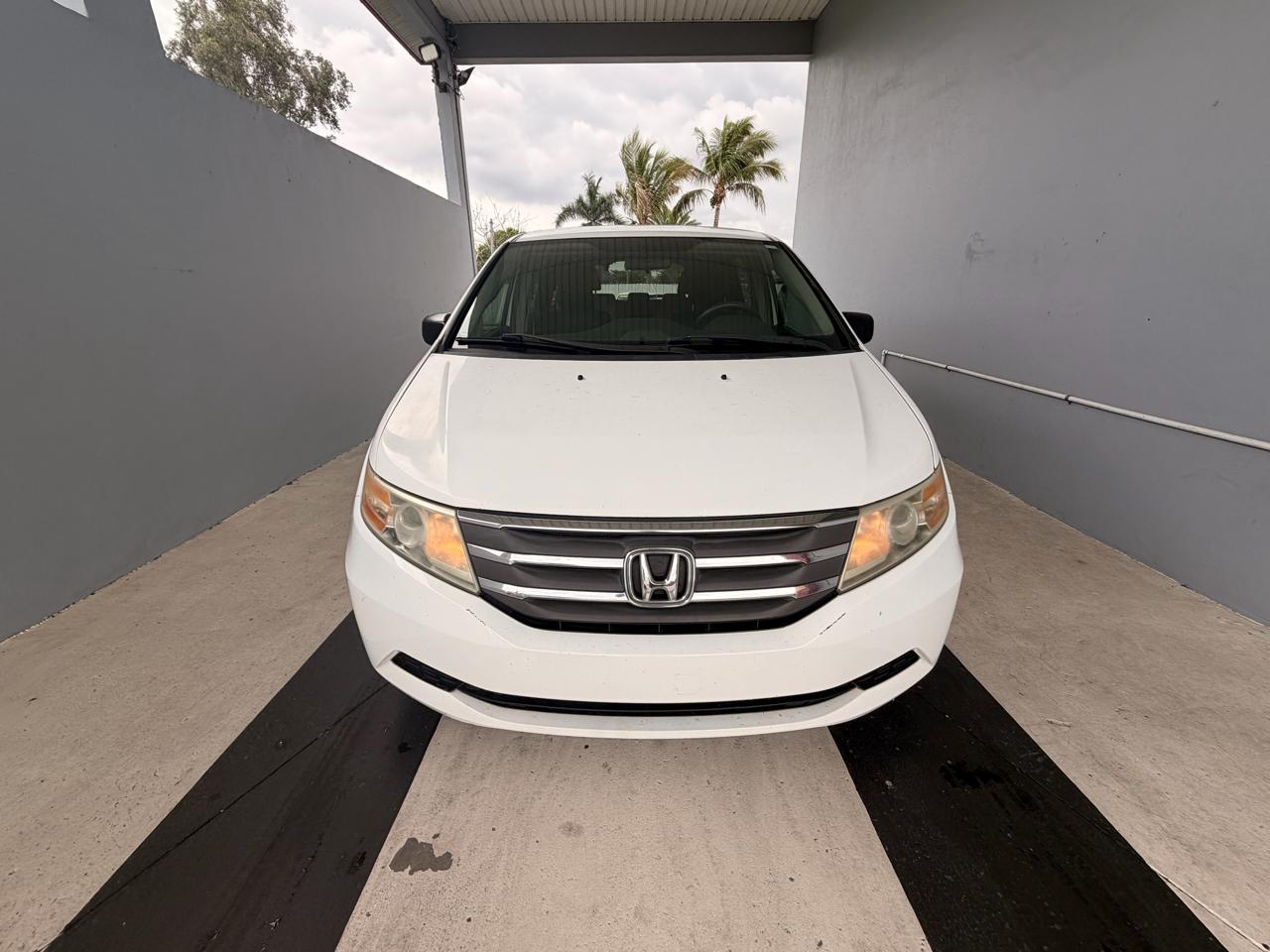 Honda Odyssey LX 2012