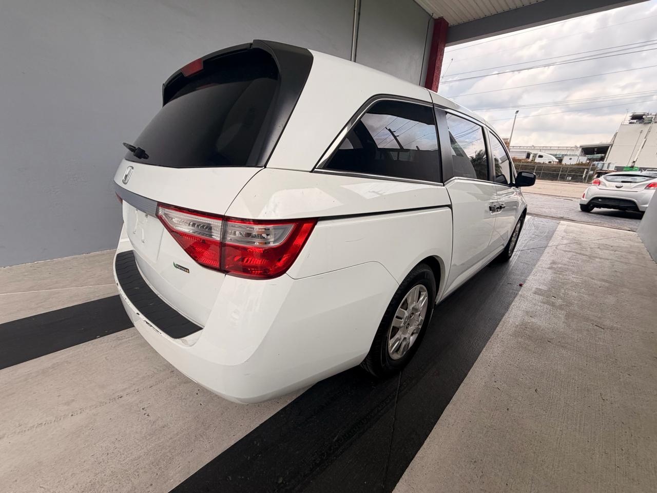 Honda Odyssey LX 2012