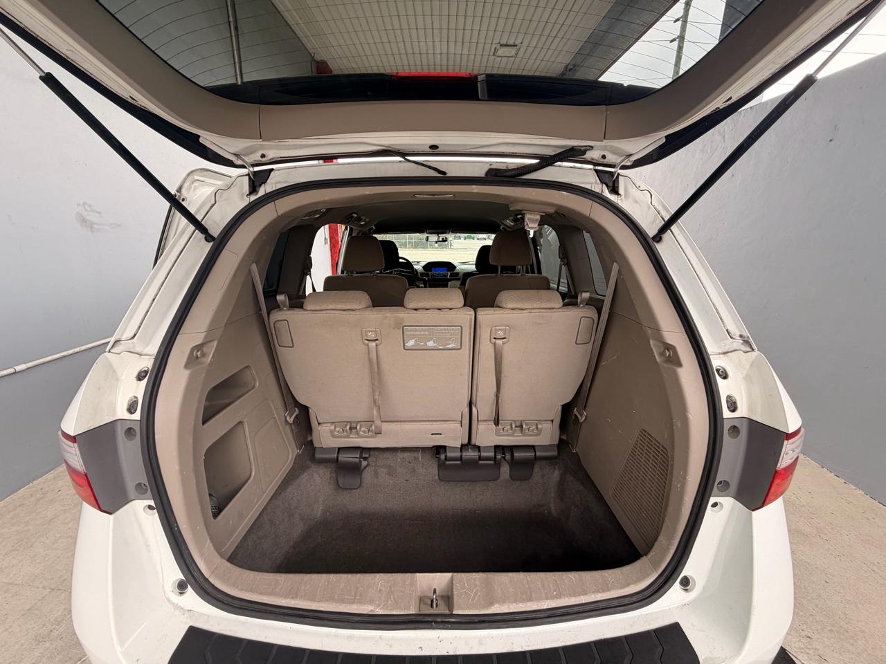 Honda Odyssey LX 2012