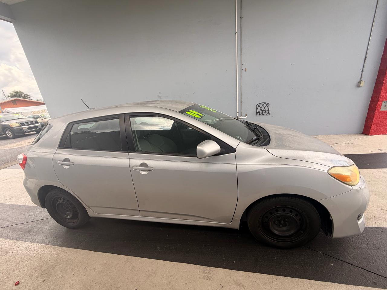 Toyota Matrix Base 4-Speed AT 2009
