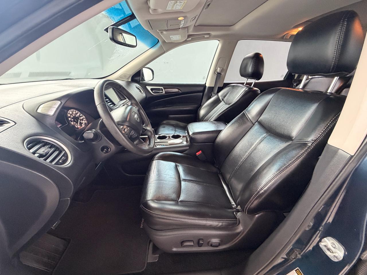 Nissan Pathfinder S 2WD 2016