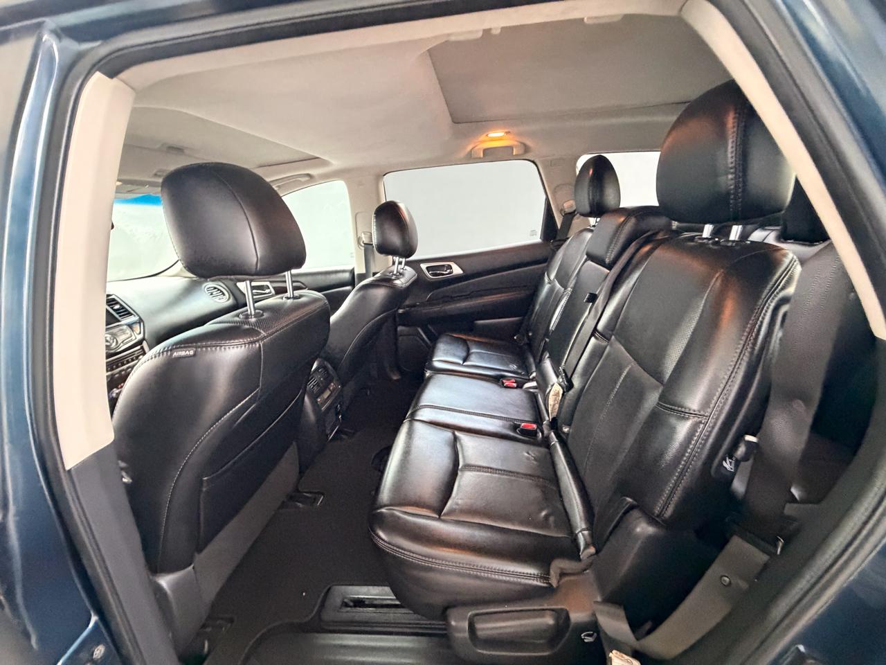 Nissan Pathfinder S 2WD 2016