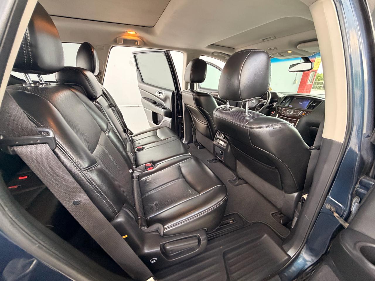 Nissan Pathfinder S 2WD 2016
