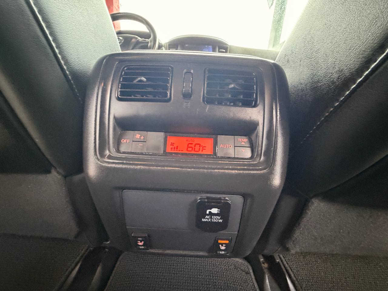 Nissan Pathfinder S 2WD 2016