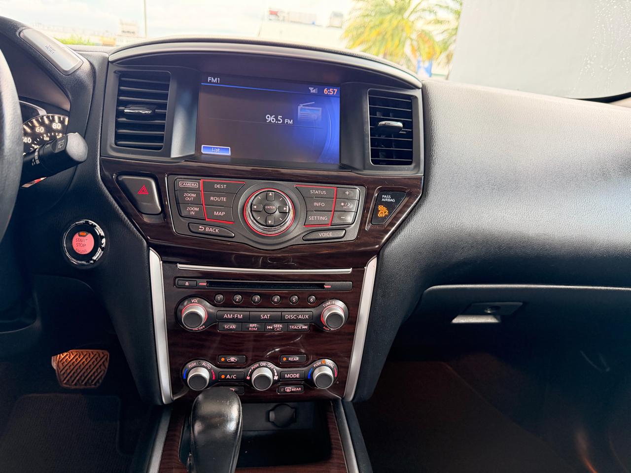 Nissan Pathfinder S 2WD 2016