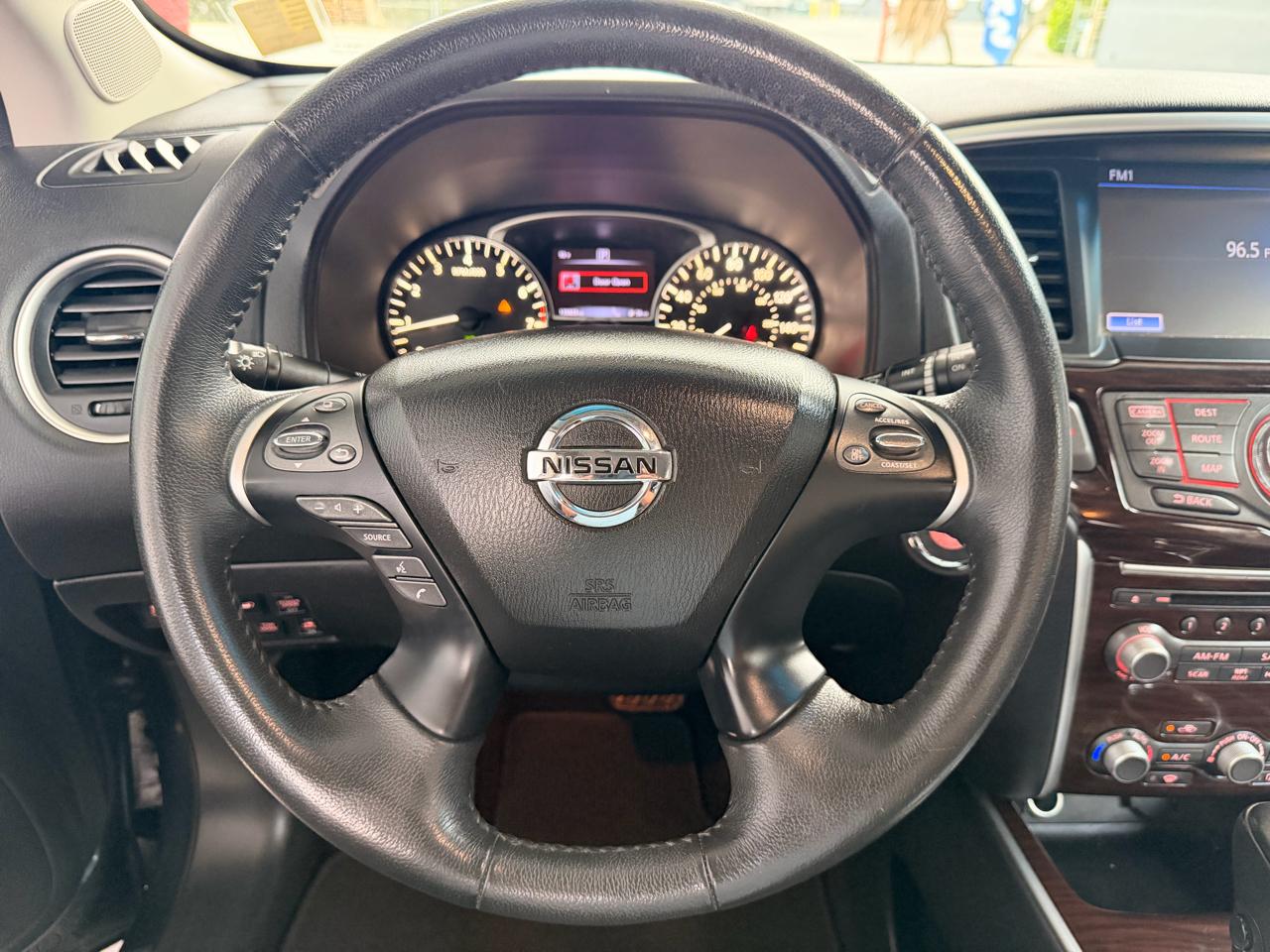 Nissan Pathfinder S 2WD 2016