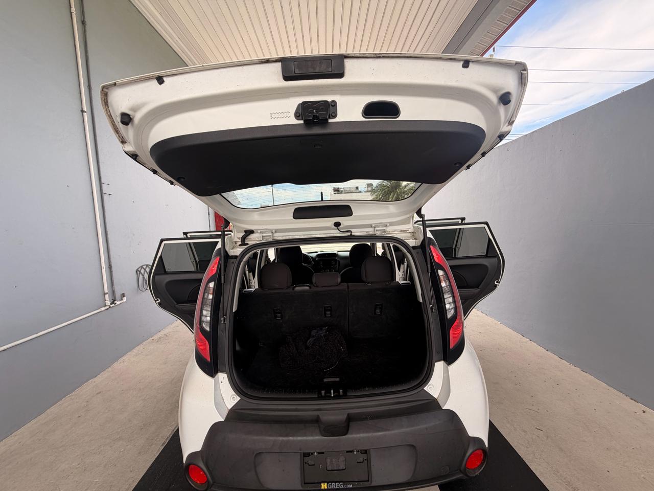 Kia Soul Base 6A 2016