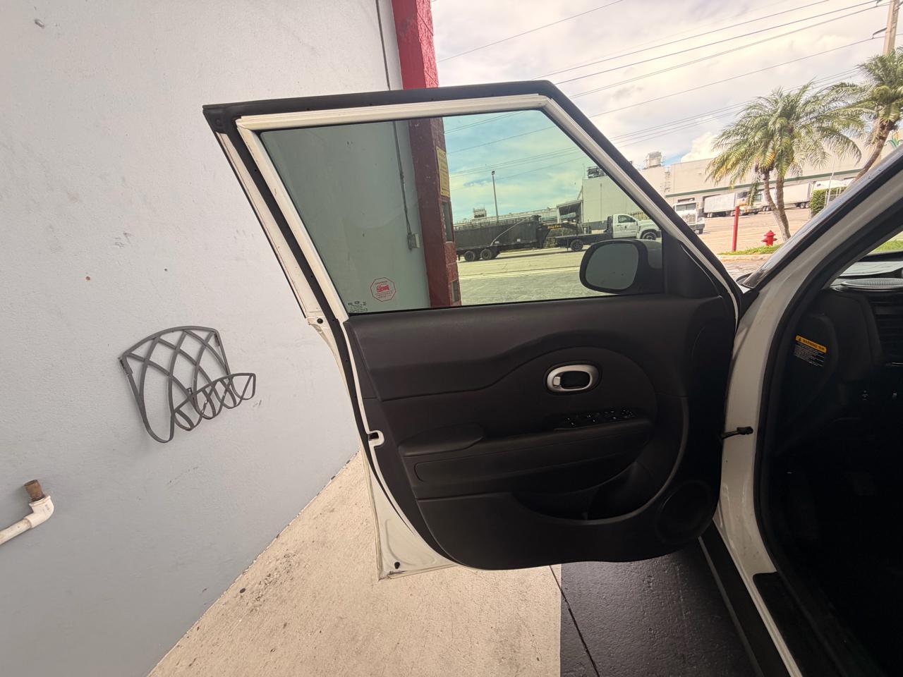 Kia Soul Base 6A 2016