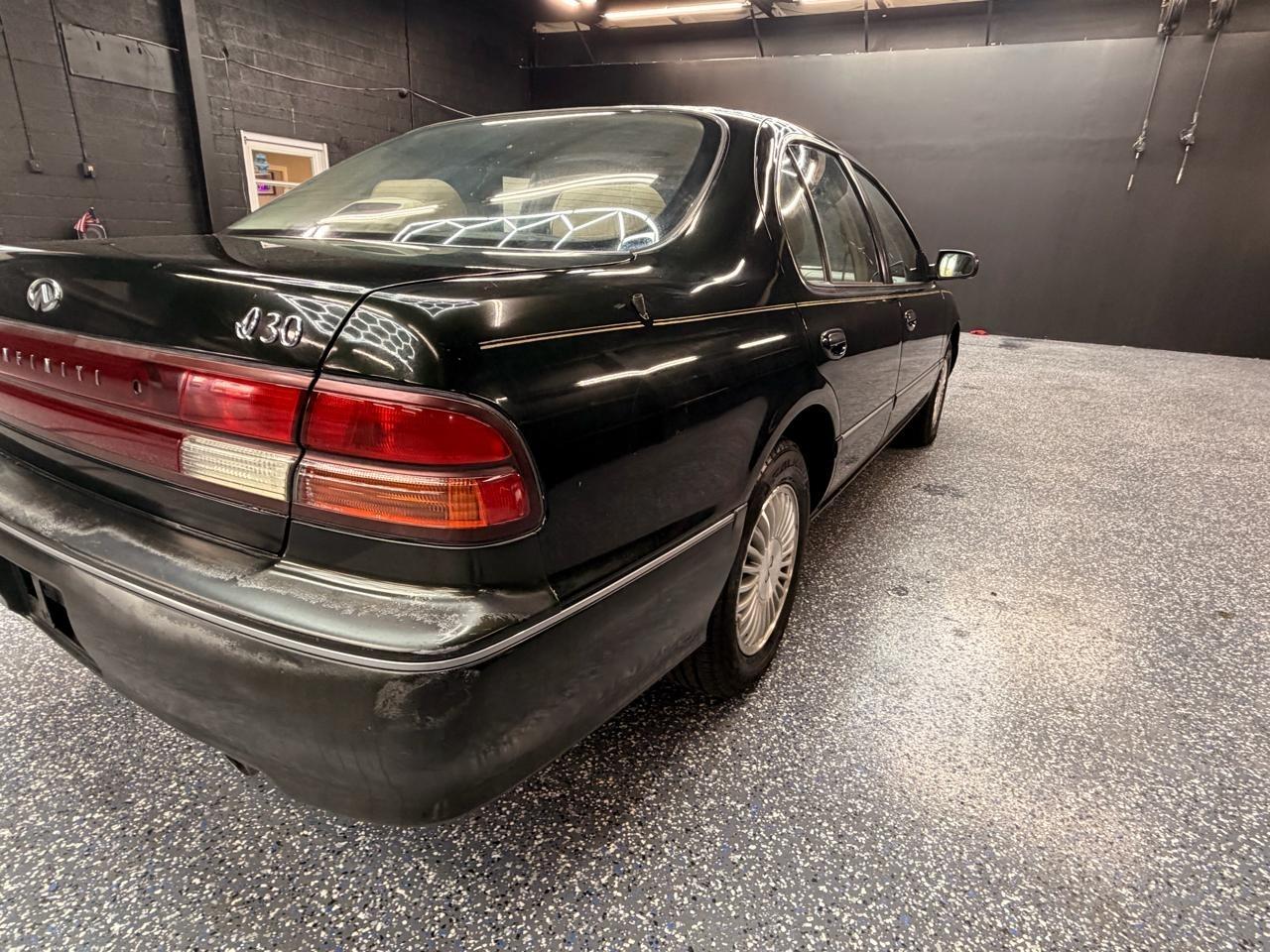 Infiniti I30 Base 1997