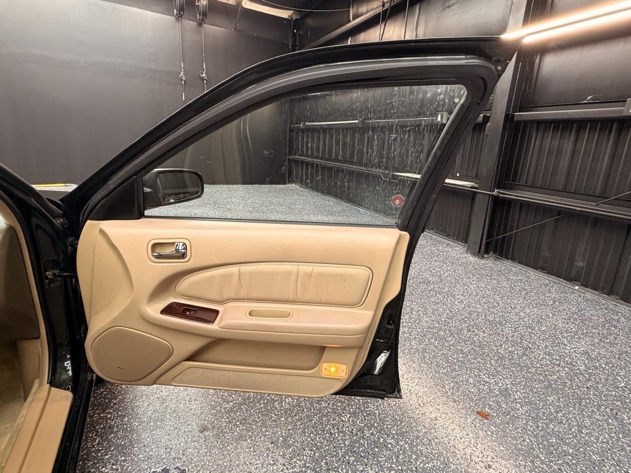 Infiniti I30 Base 1997