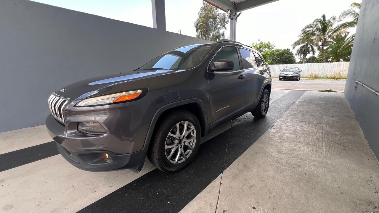 Jeep Cherokee Latitude Plus FWD 2018