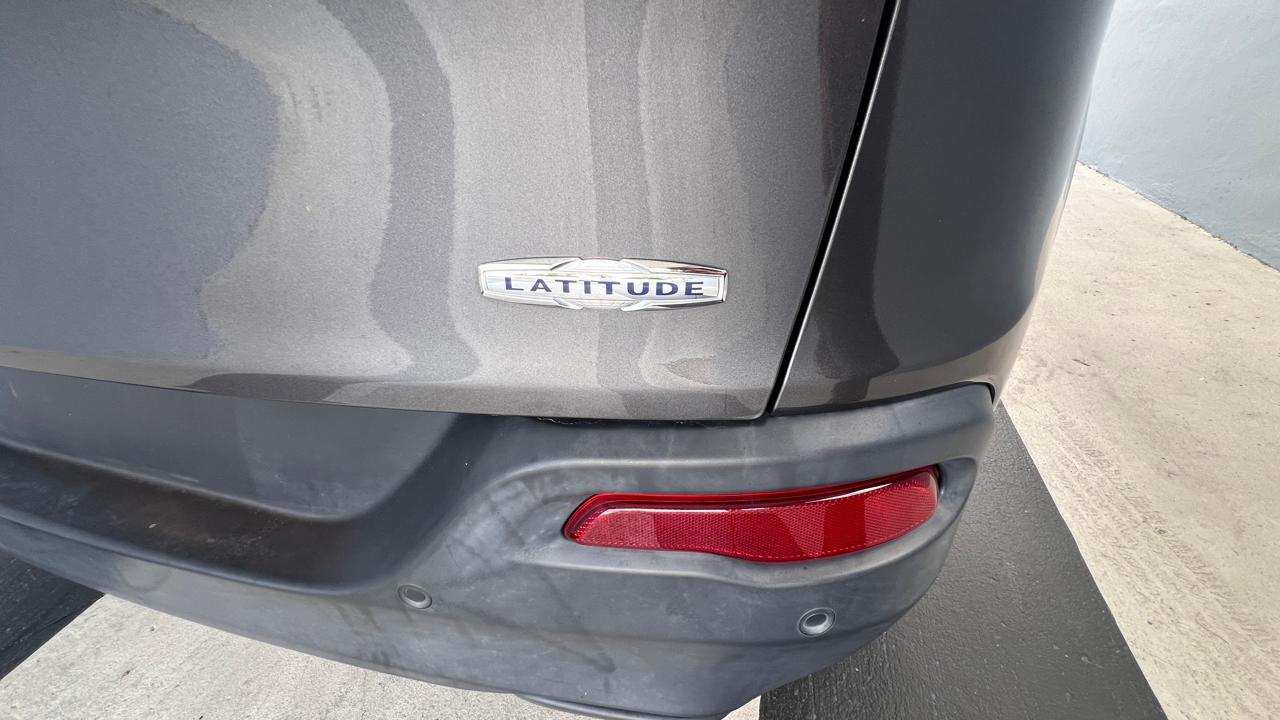 Jeep Cherokee Latitude Plus FWD 2018