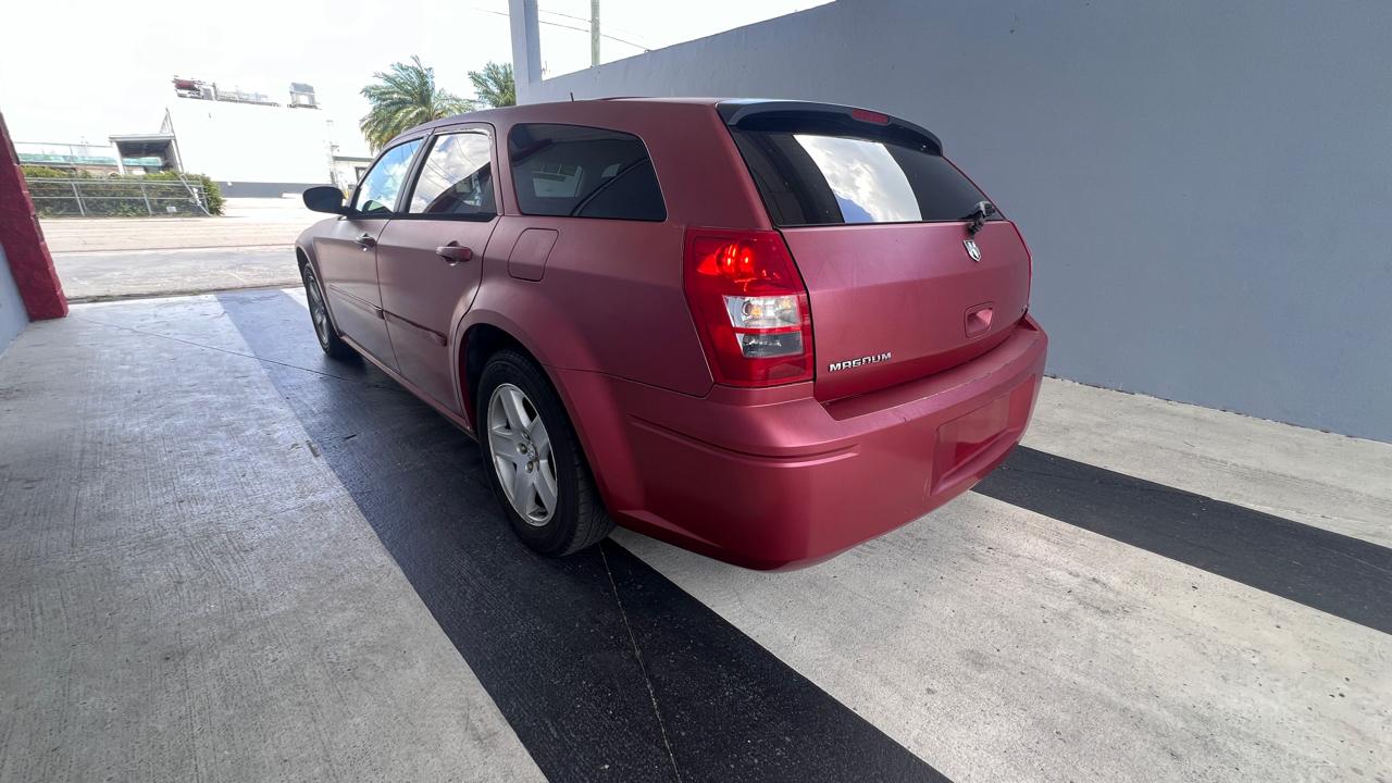 Dodge Magnum SXT 2005