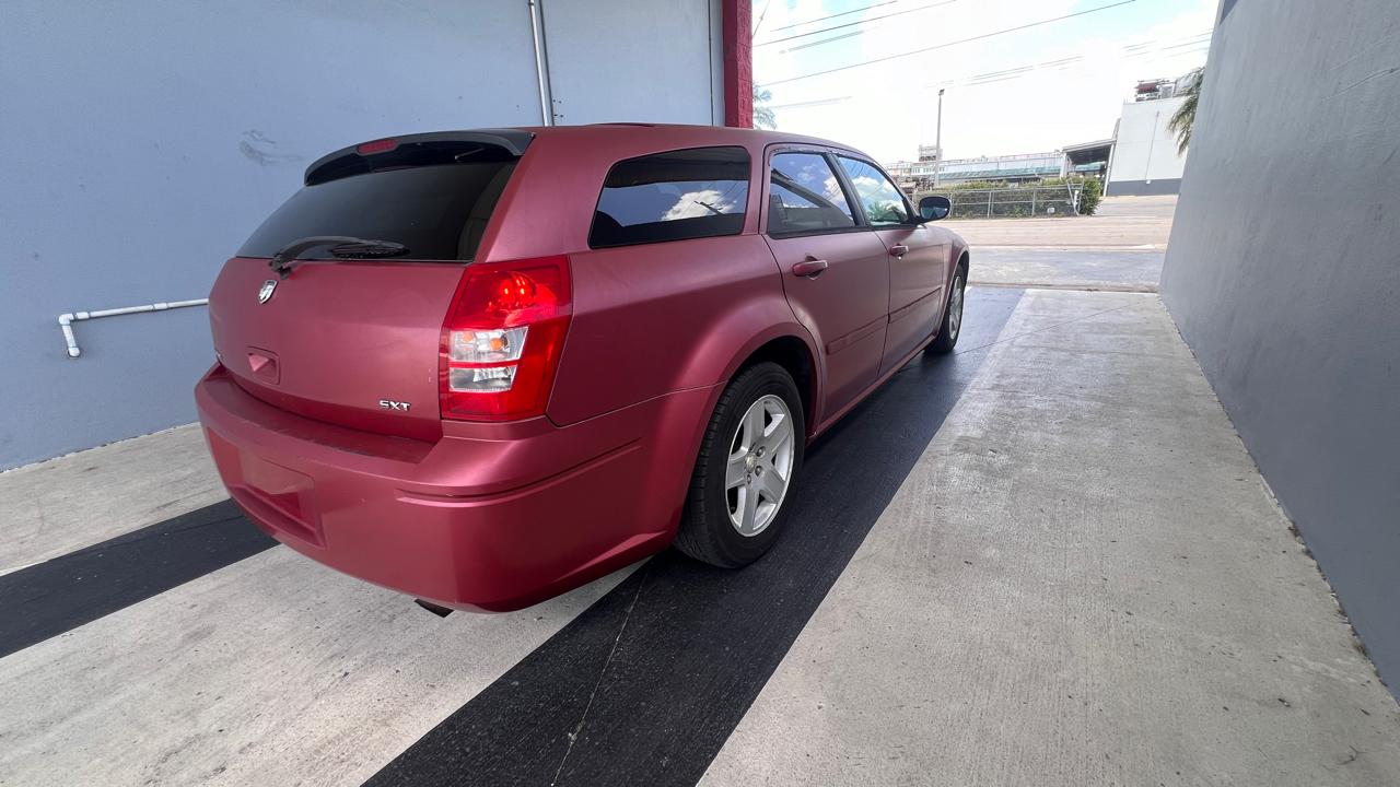 Dodge Magnum SXT 2005