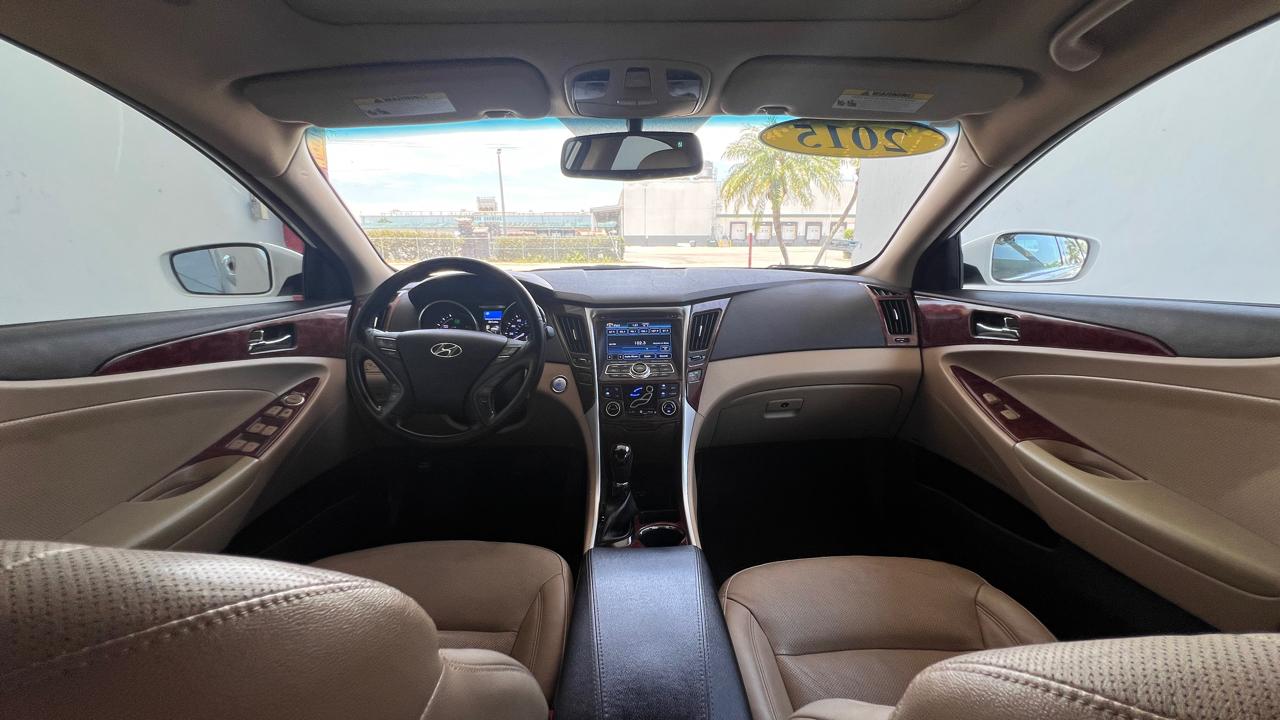 Hyundai Sonata Hybrid Sedan 2015