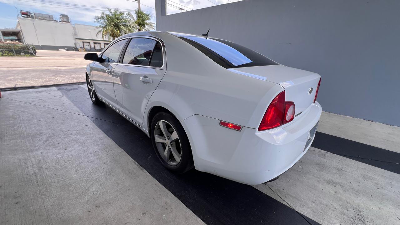 Chevrolet Malibu 1LT 2011