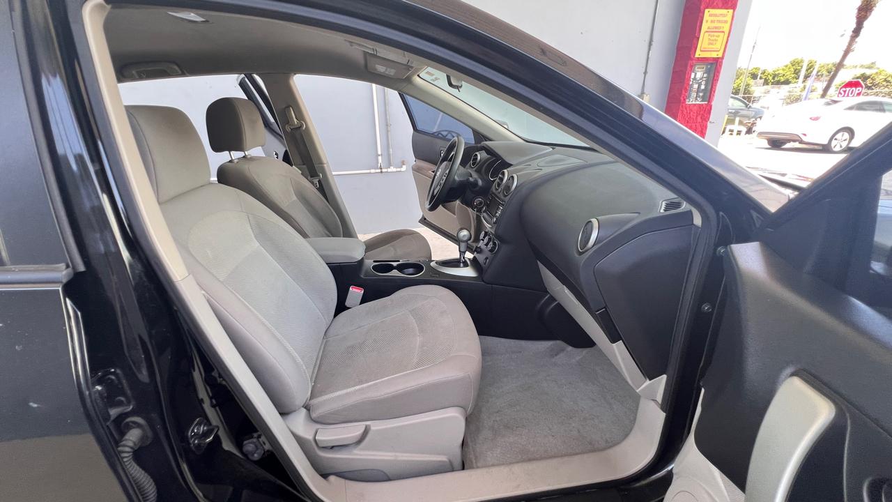Nissan Rogue S 2WD 2013