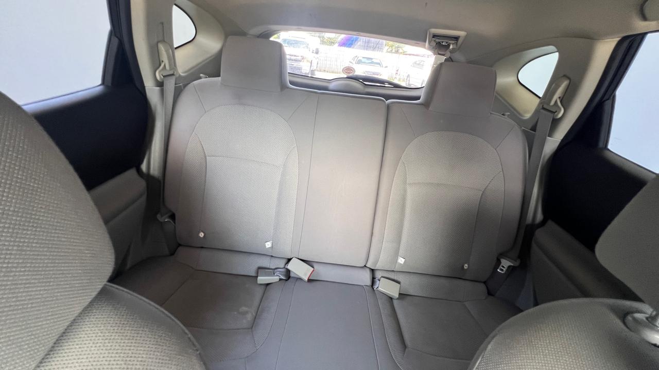Nissan Rogue S 2WD 2013