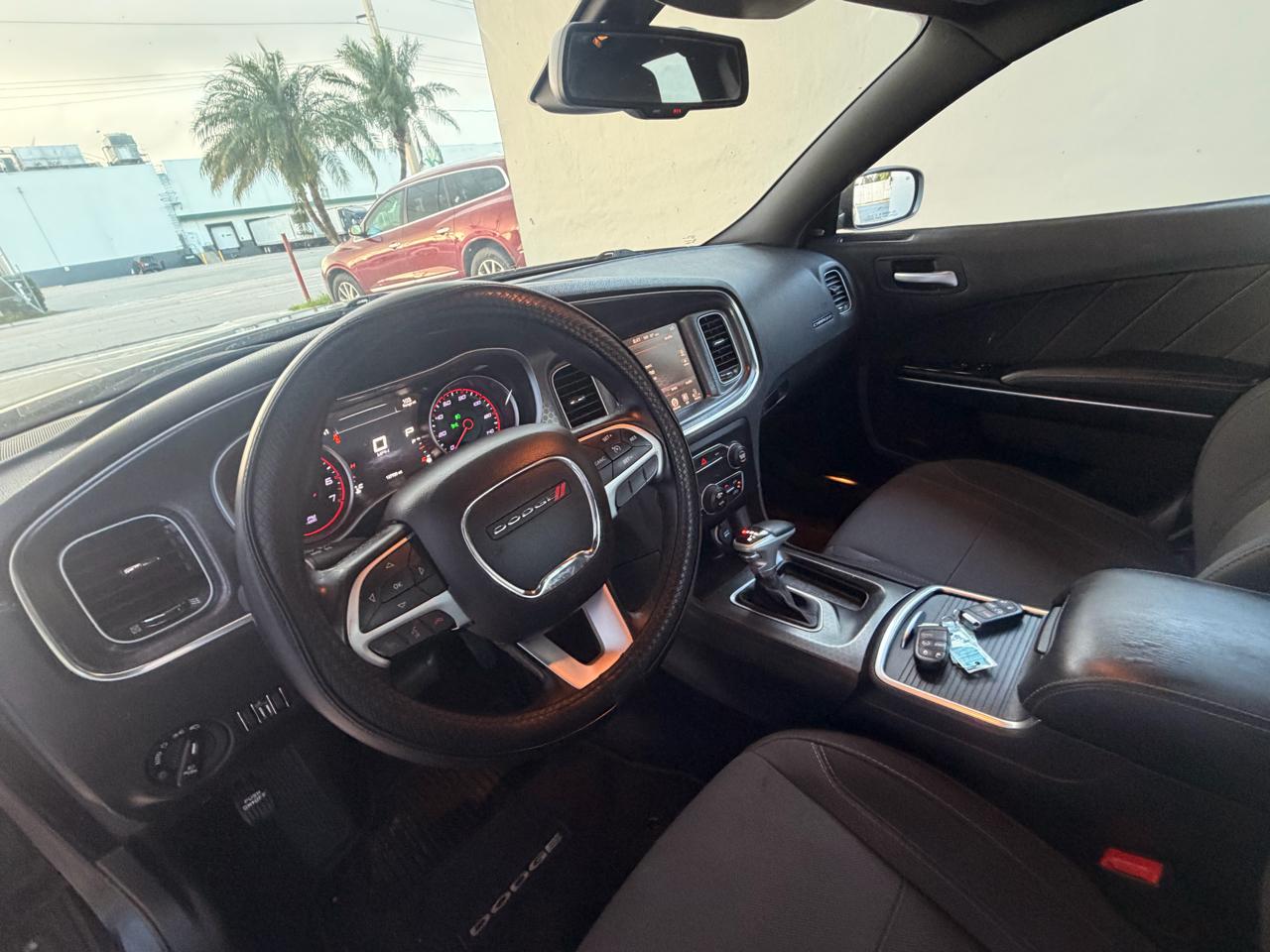 Dodge Charger SXT 2016