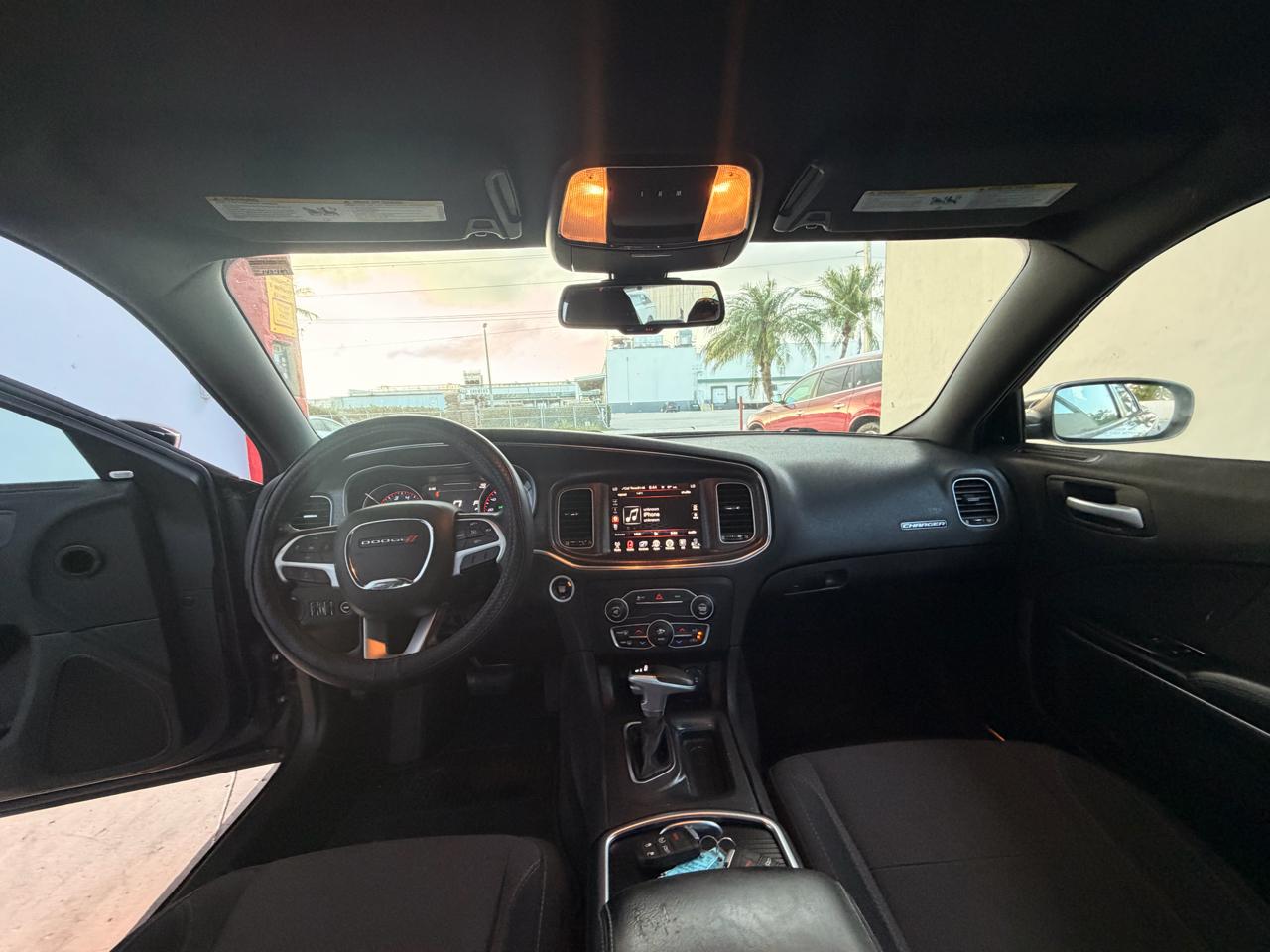 Dodge Charger SXT 2016