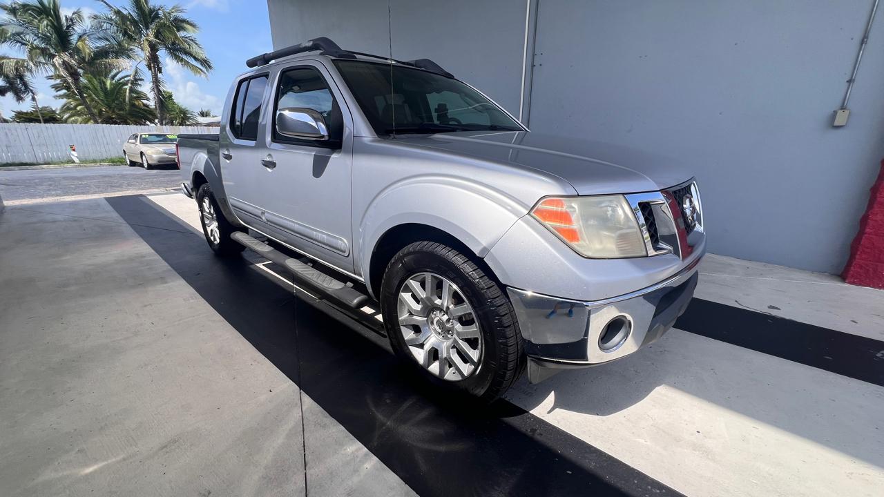 Nissan Frontier S Crew Cab 2WD 2011