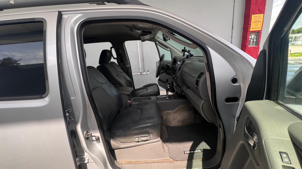 Nissan Frontier S Crew Cab 2WD 2011