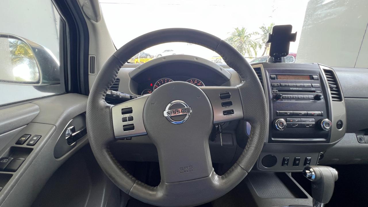 Nissan Frontier S Crew Cab 2WD 2011