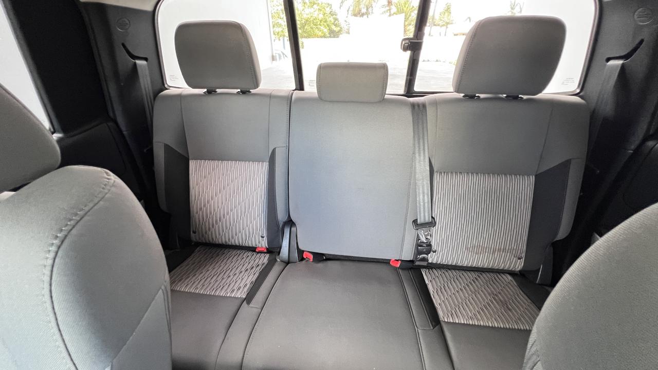 Toyota Tundra SR5 5.7L V8 Double Cab 2WD 2014