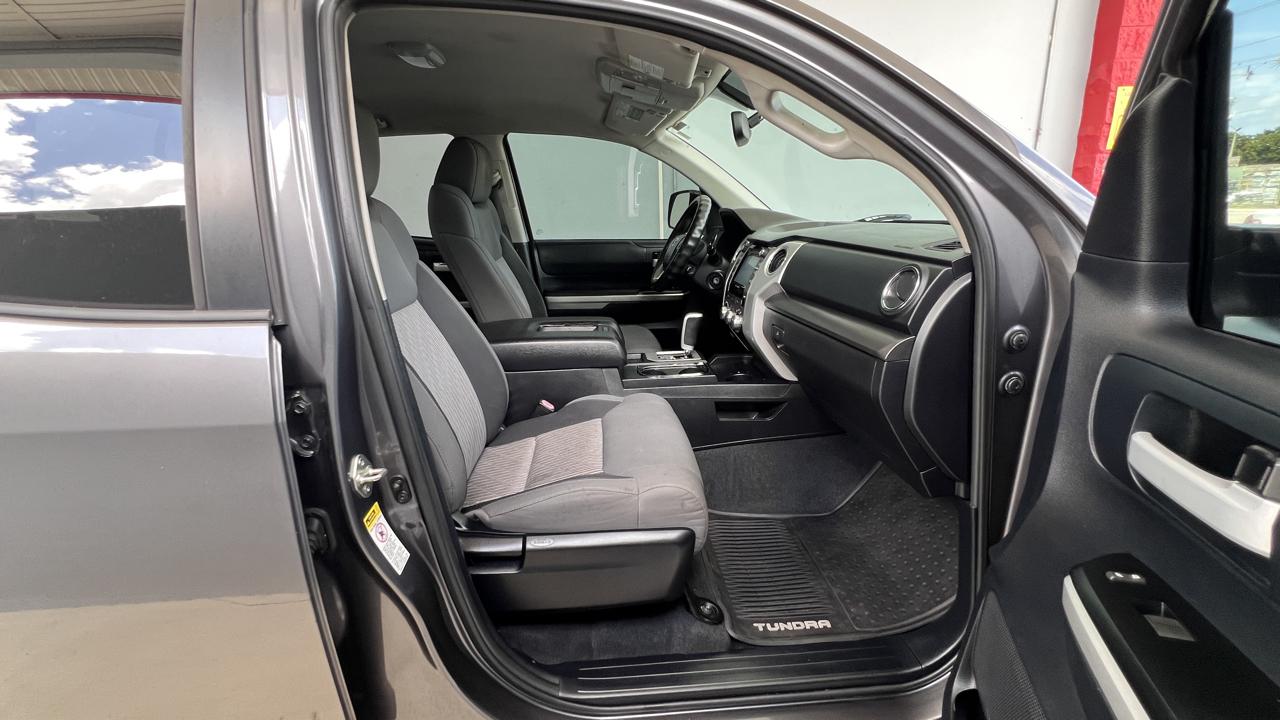 Toyota Tundra SR5 5.7L V8 Double Cab 2WD 2014
