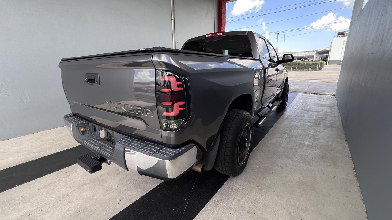 Toyota Tundra SR5 5.7L V8 Double Cab 2WD 2014