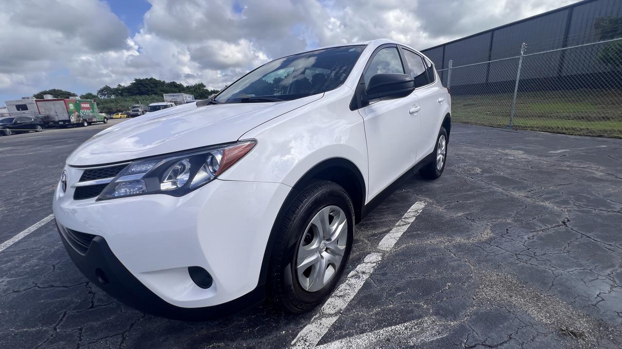 Toyota RAV4 LE AWD 2013