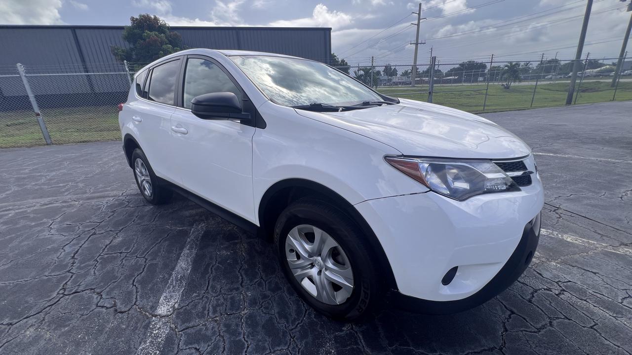 Toyota RAV4 LE AWD 2013
