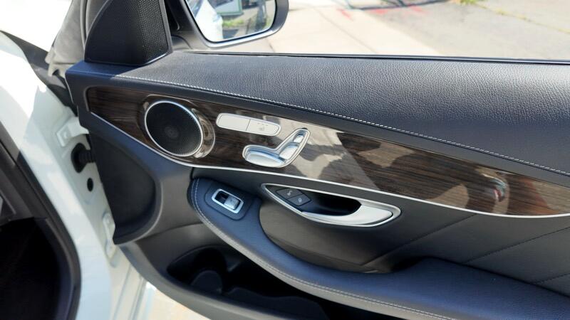 Mercedes-Benz C-Class C300 4MATIC Sedan 2017 Mercedes-Benz C-Class C300 4MATIC Sedan 2017