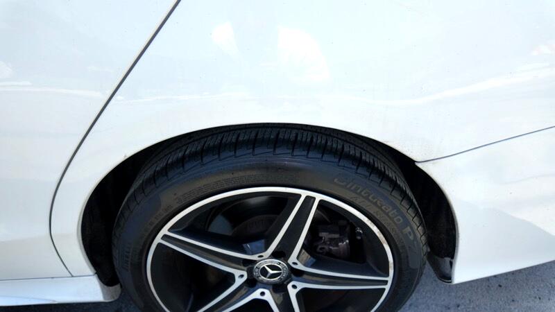 Mercedes-Benz C-Class C300 4MATIC Sedan 2017 Mercedes-Benz C-Class C300 4MATIC Sedan 2017