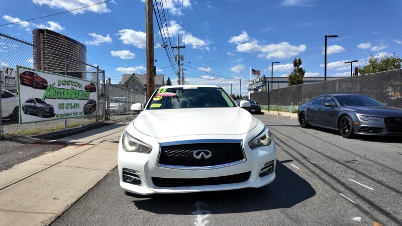 2015 Infiniti Q50 AWD photo 4
