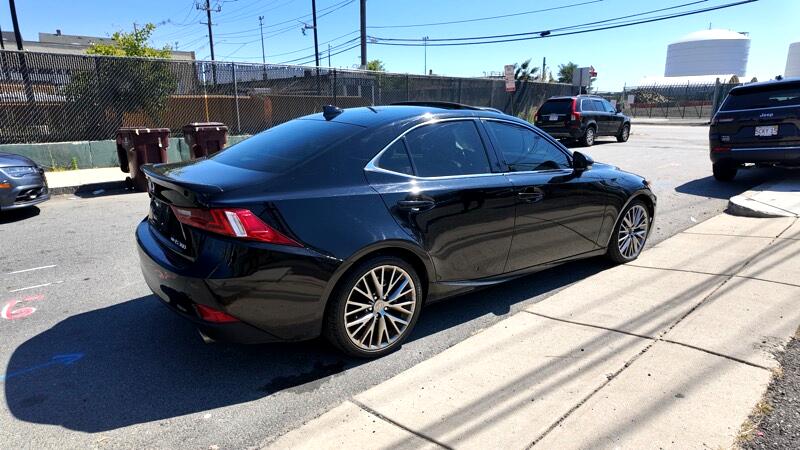 2016 Lexus IS 300 AWD photo 2