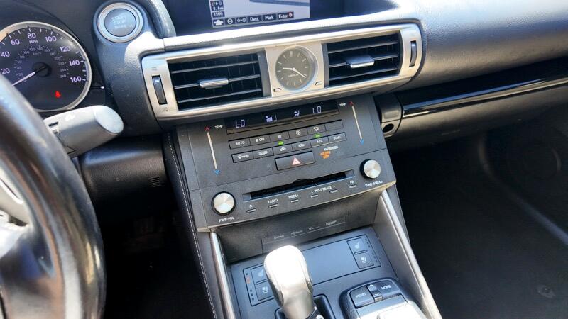 Lexus IS 300 AWD 2016 Lexus IS 300 AWD 2016