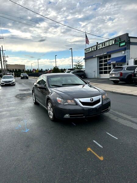 2010 Acura RL photo 2