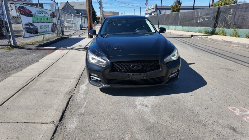 2015 Infiniti Q50 AWD photo 2